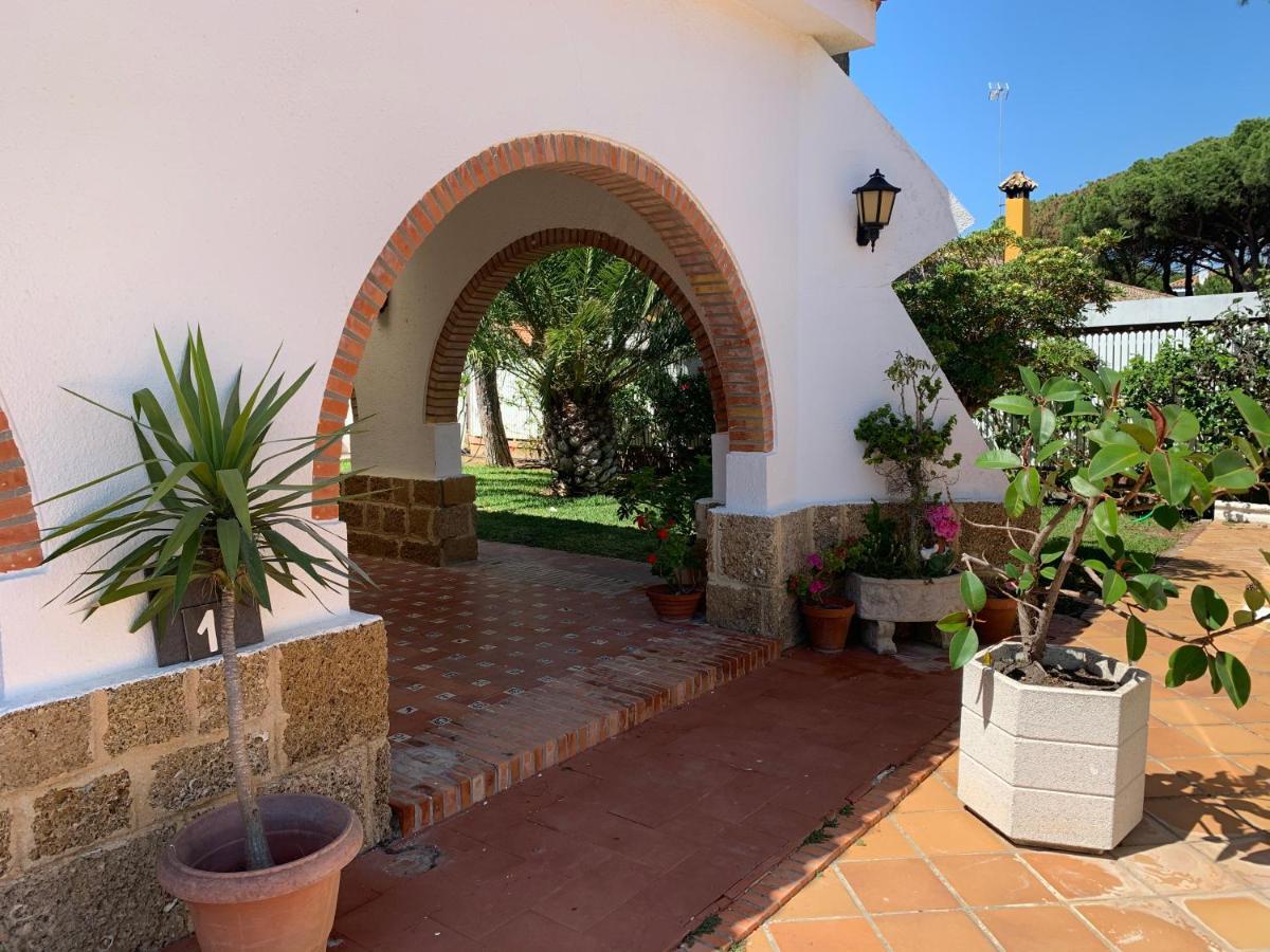 La Quinta - La Barrosa Villa Chiclana de la Frontera Exterior photo